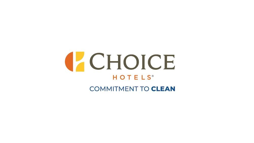 Clarion Inn & Suites University Center Auburn Eksteriør bilde